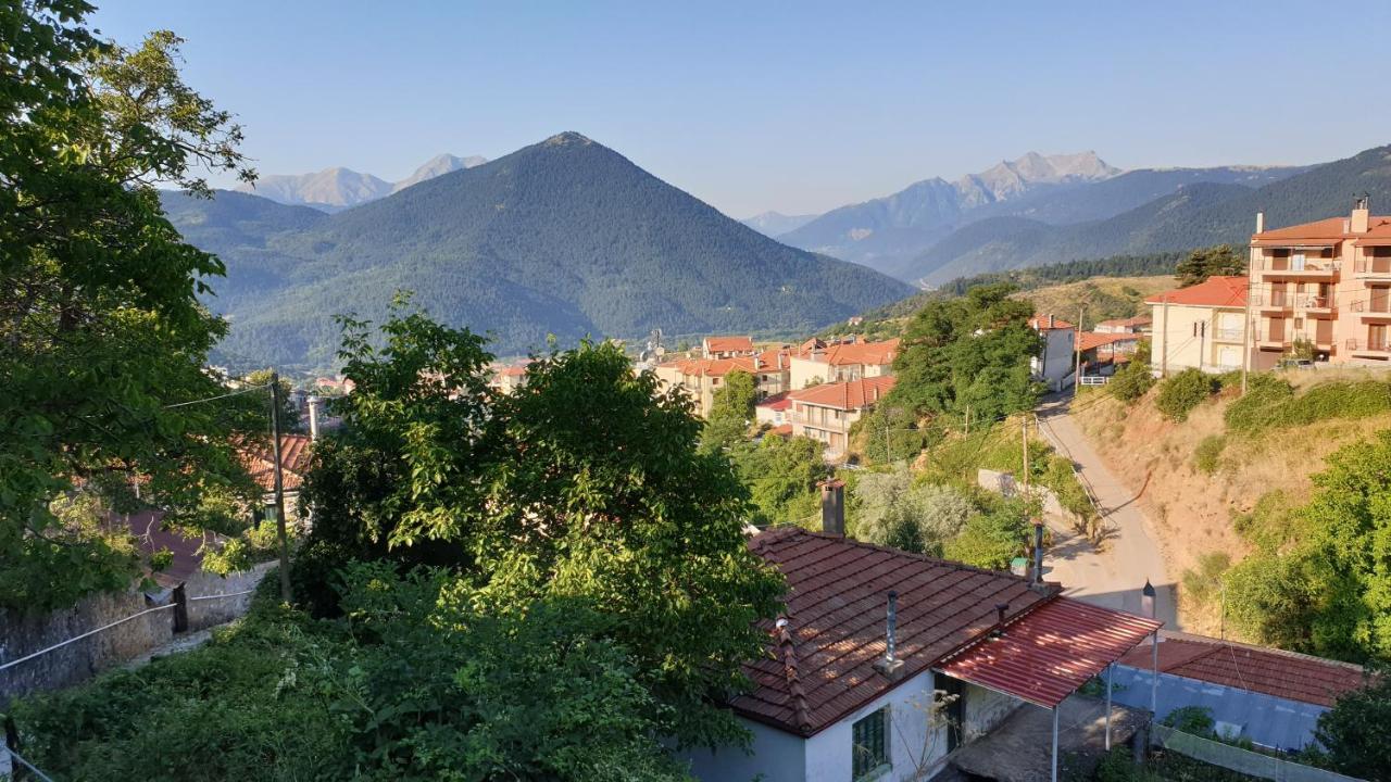 Το Σπίτι στο Καλντερίμι Βίλα Καρπενήσι Εξωτερικό φωτογραφία